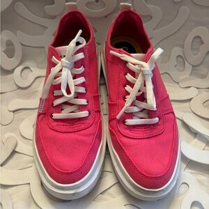 Cole Haan Pink and White Sneakers Sleek Casual Design